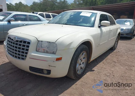 2007 Chrysler 300 Touring from USA, damaged, VIN 2C3KA53GX7H892120